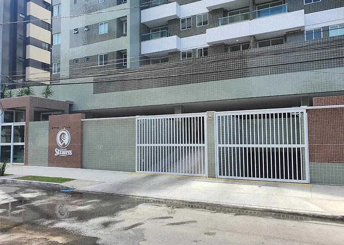 Apto Novo, A 200 Metros Da Praia De Ponta Verde